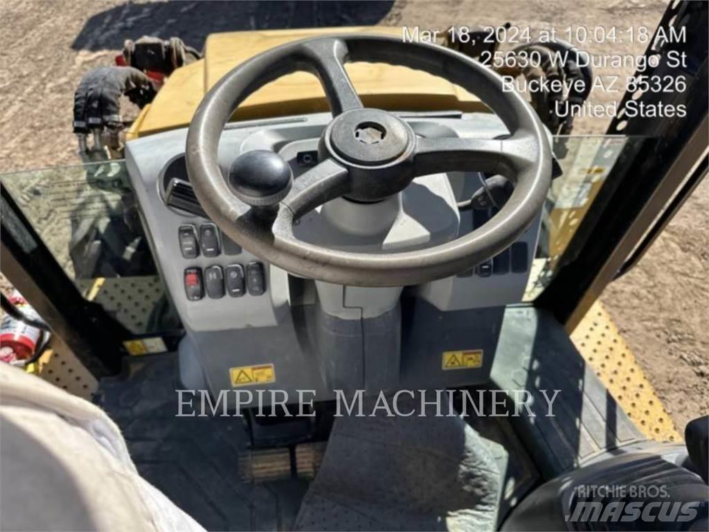 CAT 420F24EOIP 反铲装载机