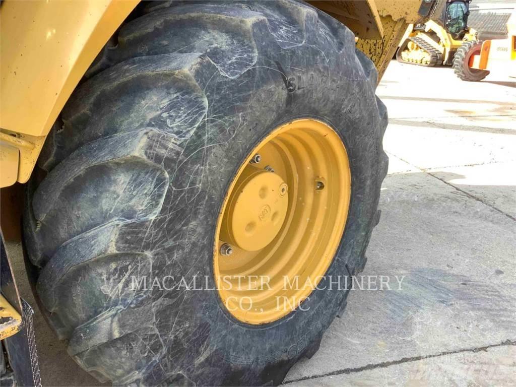 CAT 420F2IT 反铲装载机