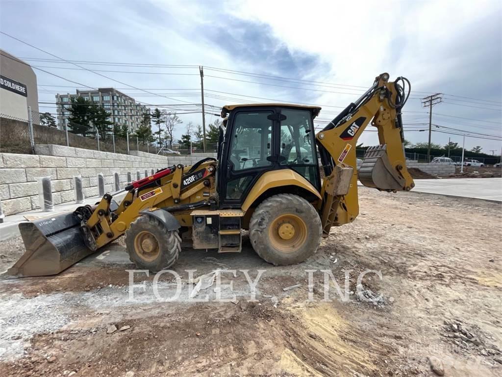 CAT 420F2IT 反铲装载机