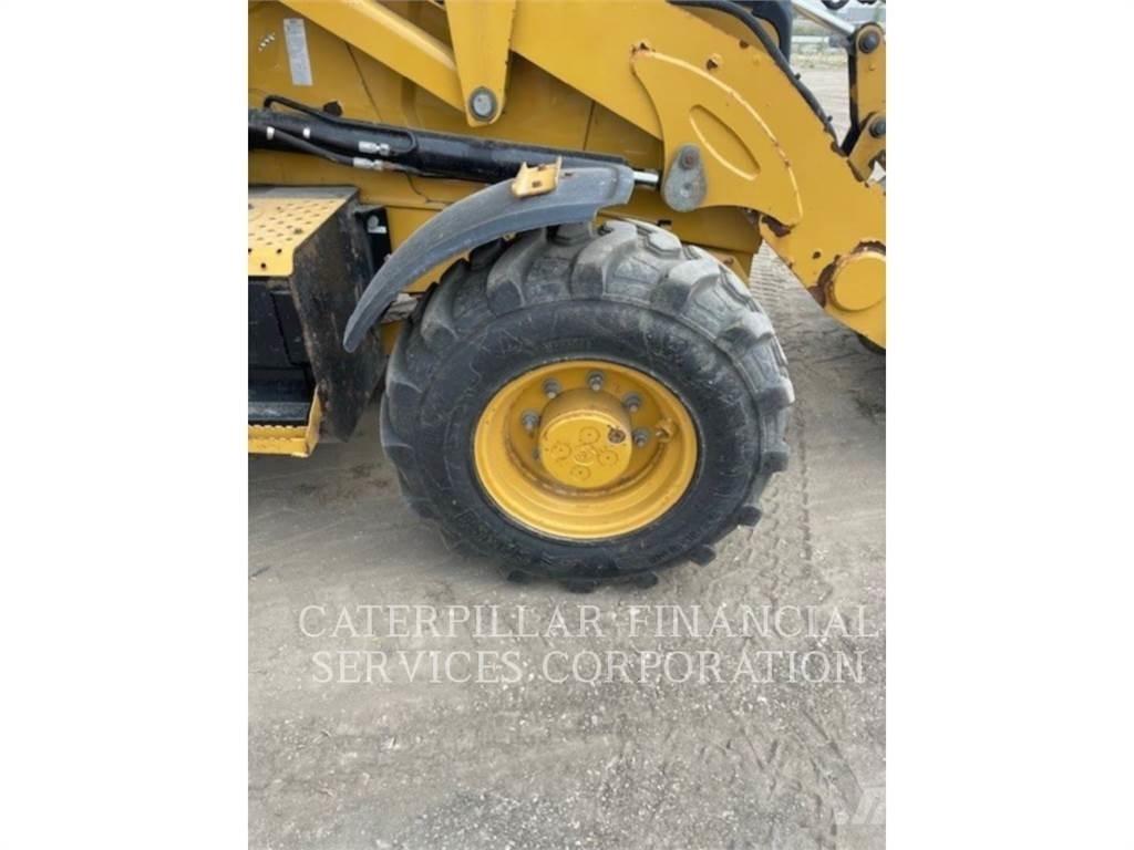 CAT 420F2IT 反铲装载机