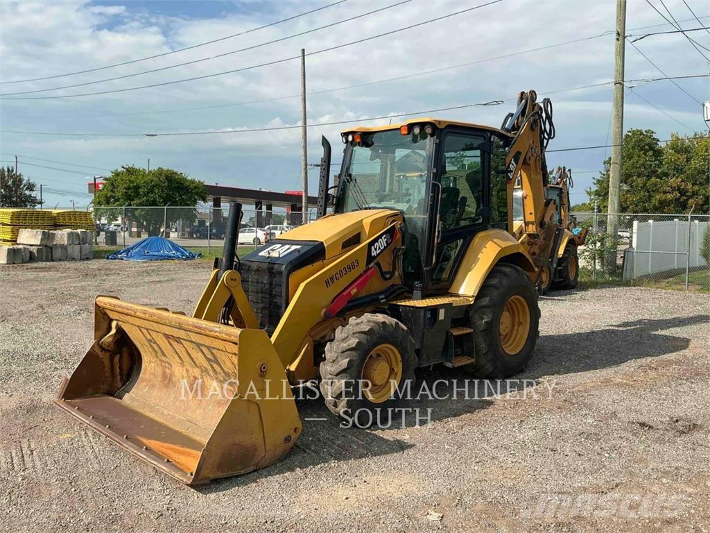 CAT 420F2ST 反铲装载机