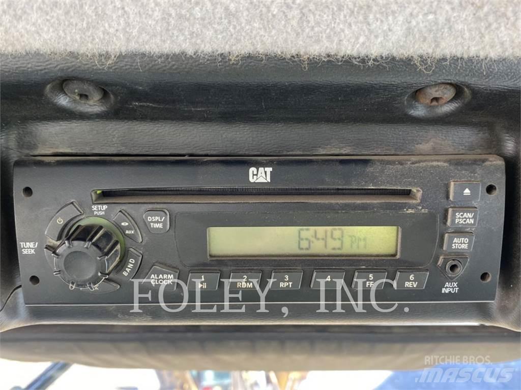CAT 420FST 反铲装载机
