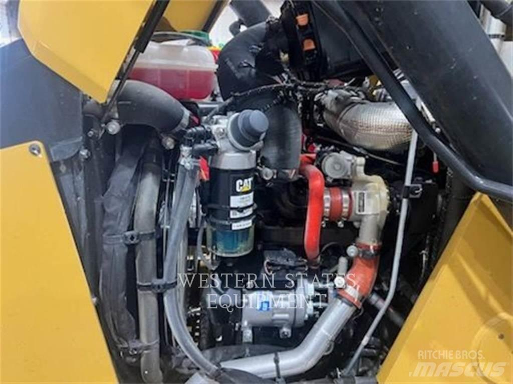 CAT 420XE 反铲装载机