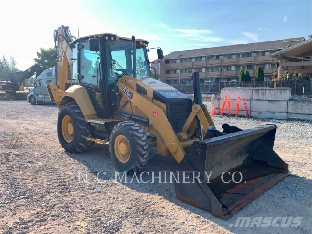 CAT 420XE 反铲装载机