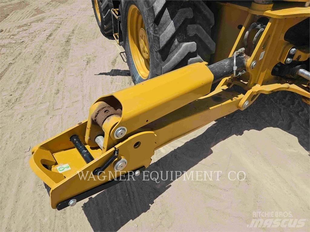 CAT 420XE 反铲装载机