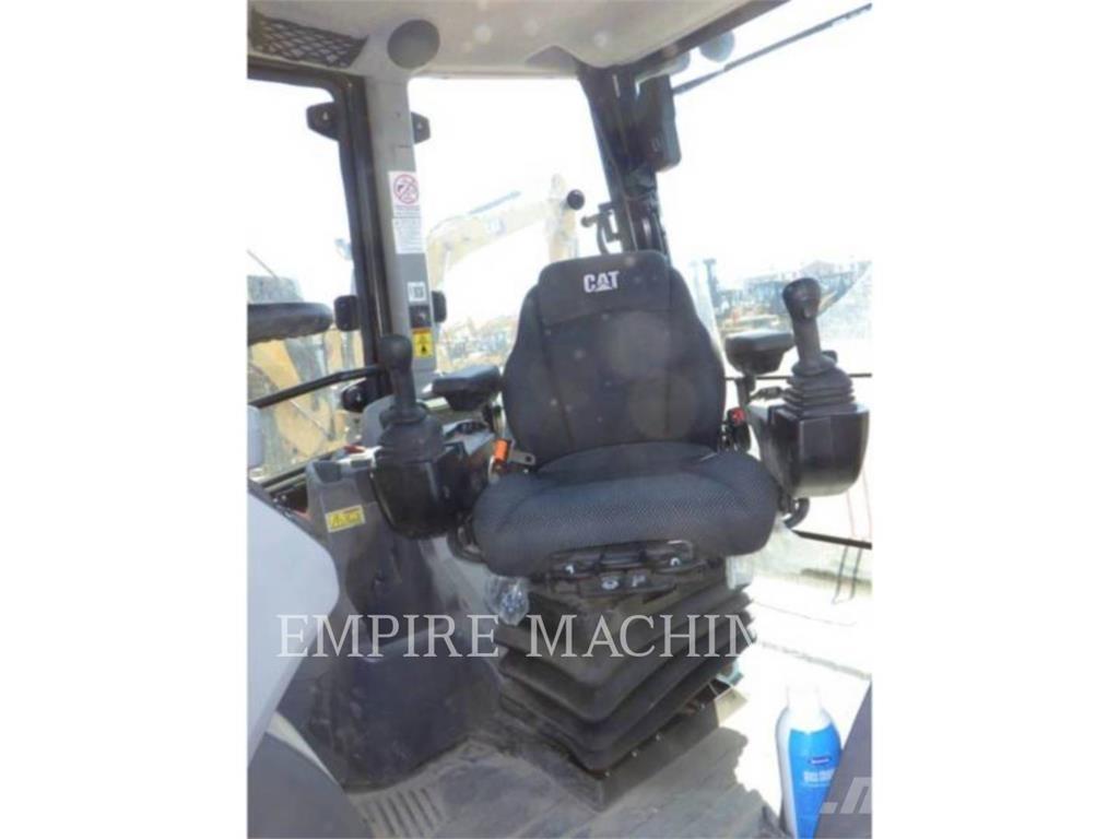 CAT 420XE4ECIP 反铲装载机