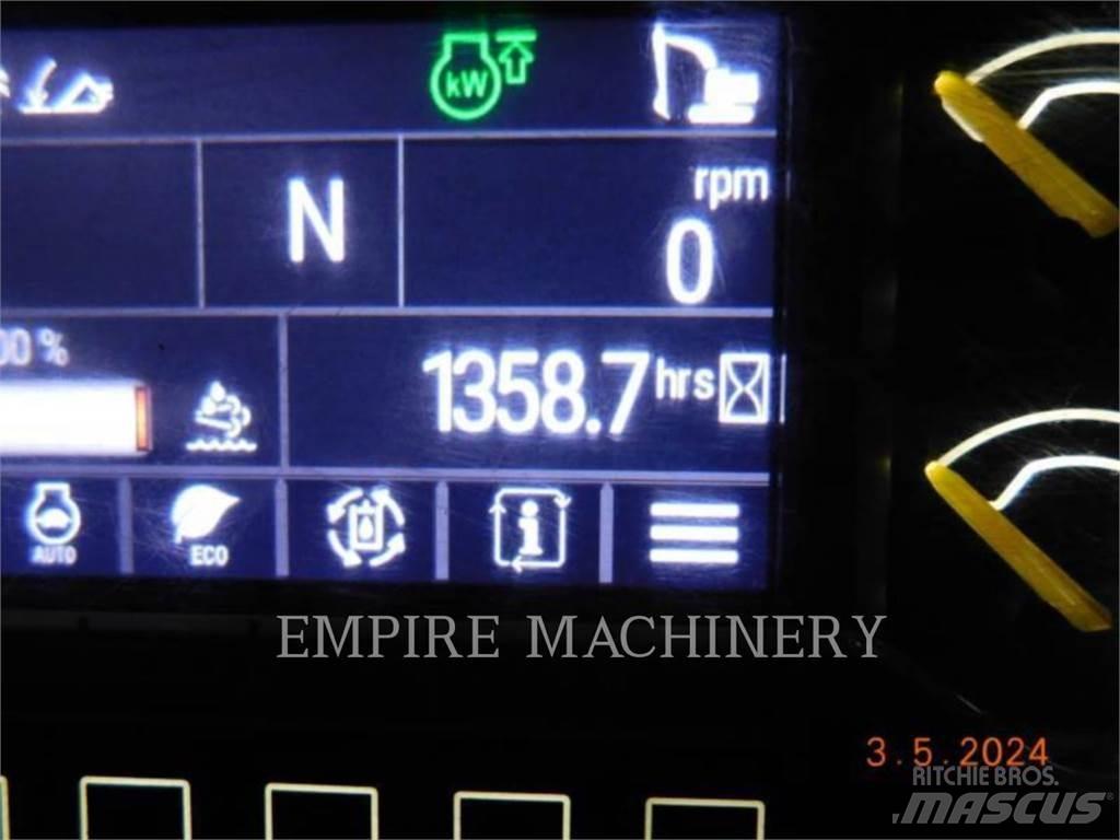 CAT 420XE4EOIP 反铲装载机