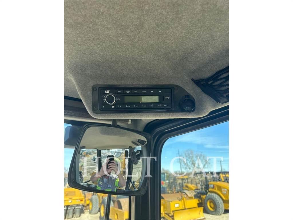 CAT 420XEITCSX 反铲装载机