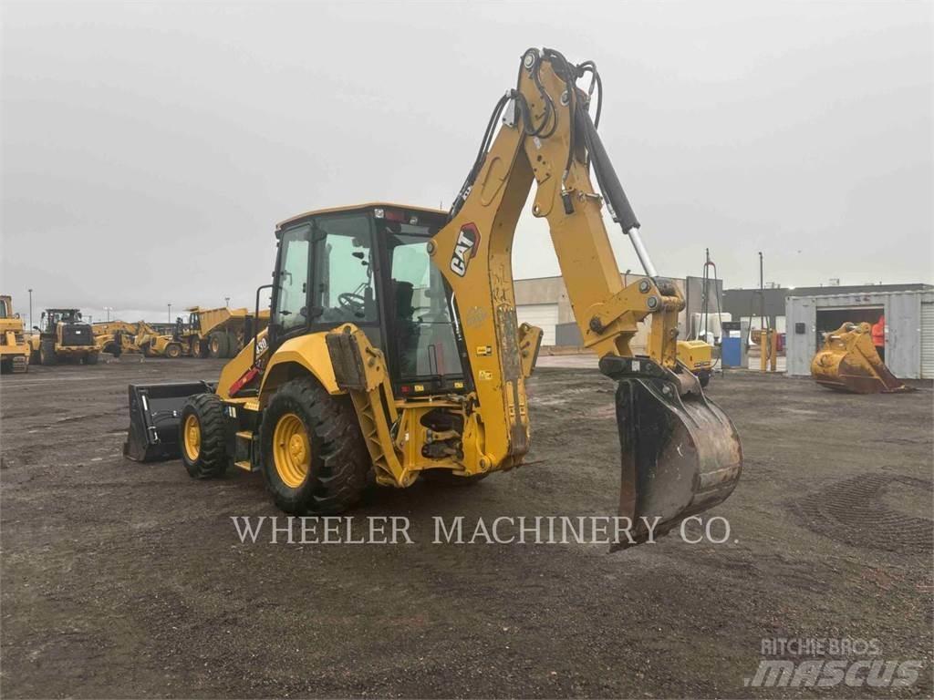 CAT 430 IT CF 反铲装载机