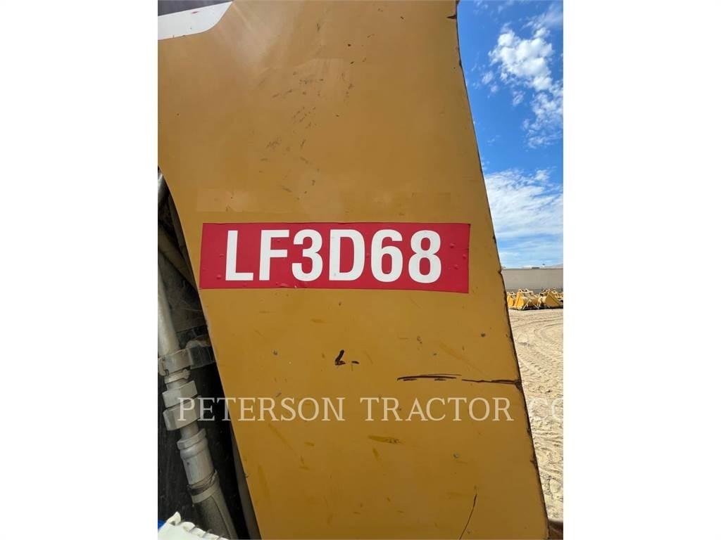 CAT 430F 反铲装载机