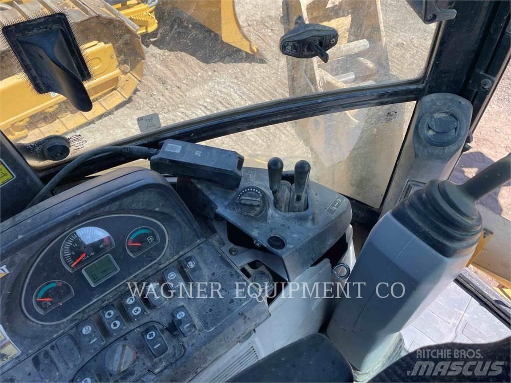 CAT 430F IT4WD 反铲装载机