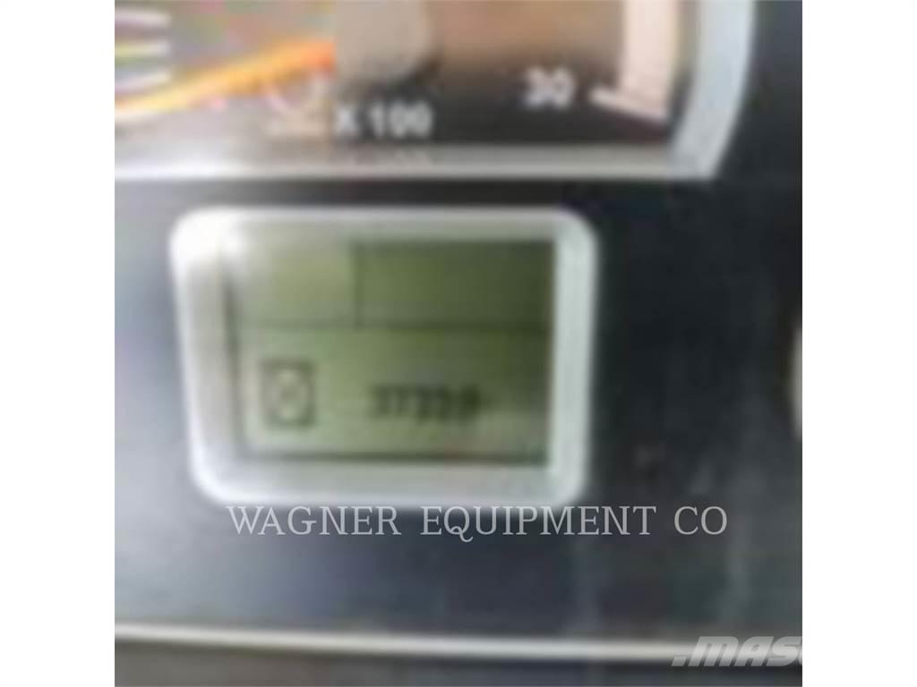 CAT 430F IT4WD 反铲装载机
