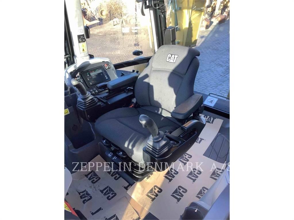 CAT 432 反铲装载机