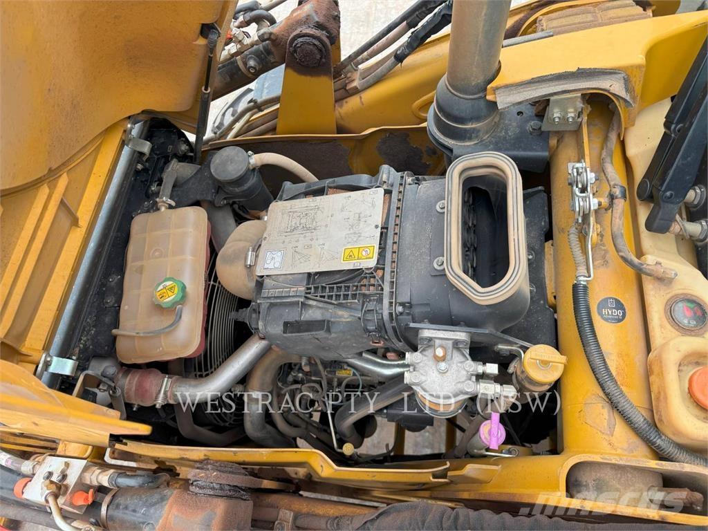 CAT 432-07LRC 反铲装载机