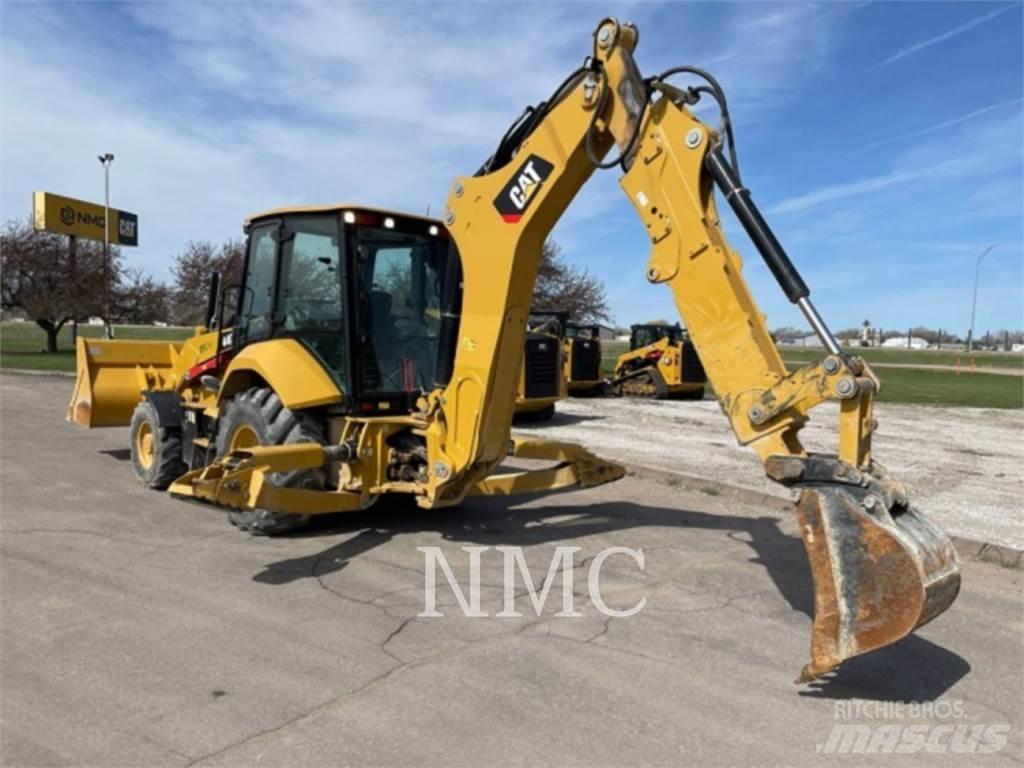 CAT 440 反铲装载机