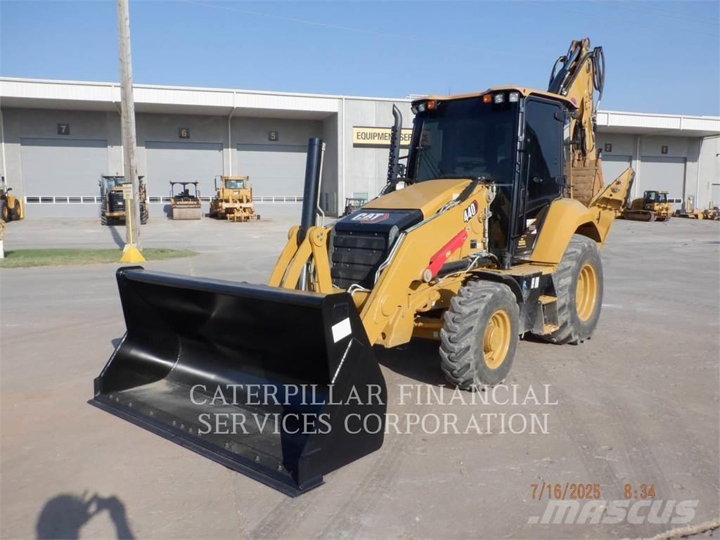 CAT 440-07 反铲装载机