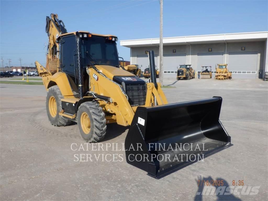 CAT 440-07 反铲装载机