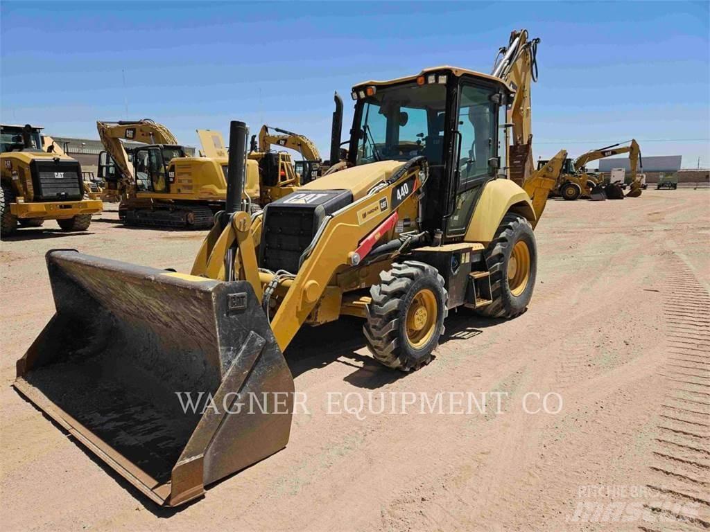 CAT 44007 反铲装载机
