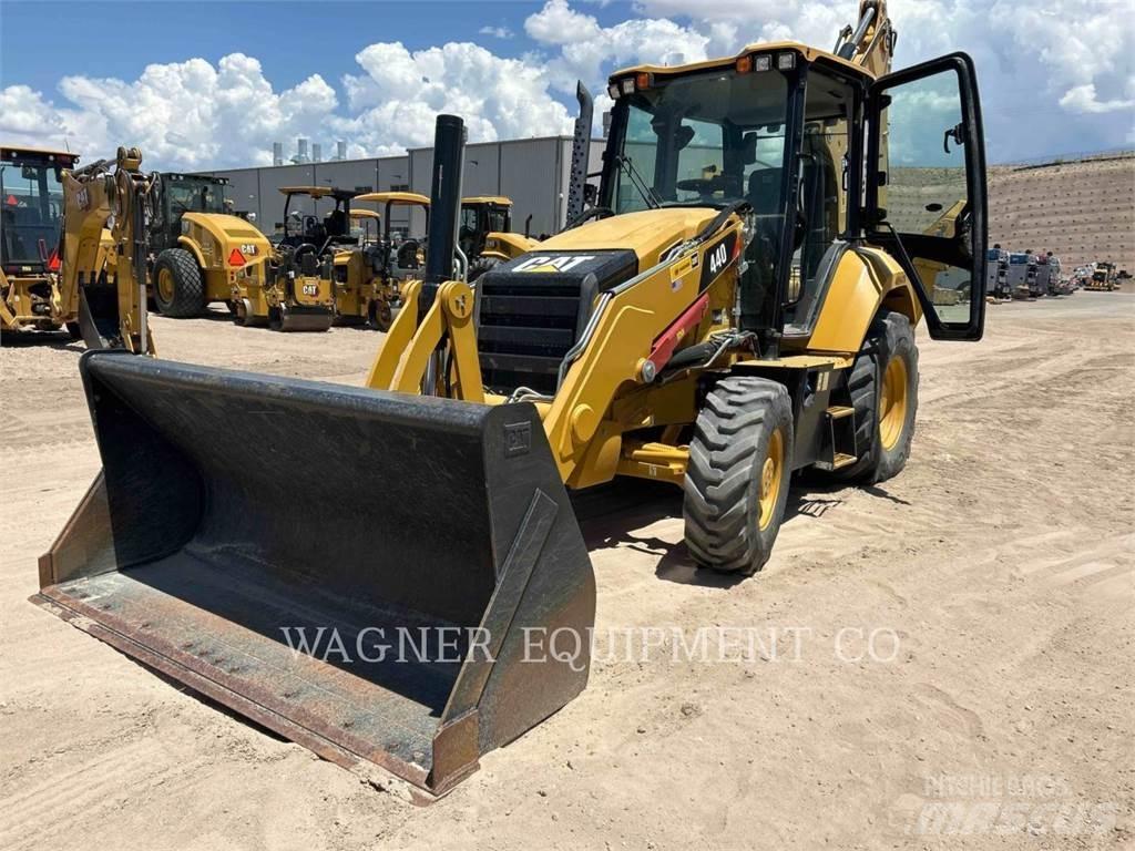 CAT 44007 反铲装载机