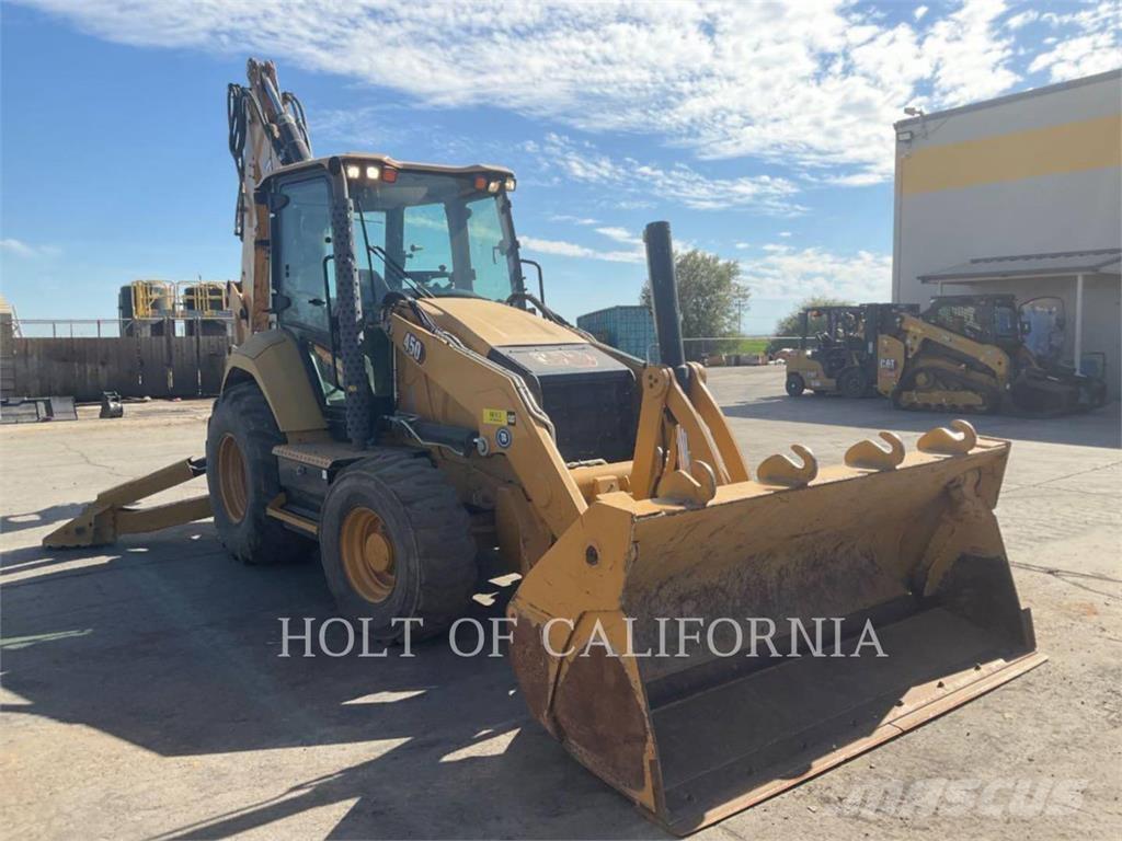 CAT 450 反铲装载机