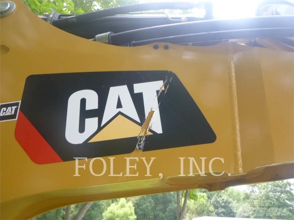 CAT 450-07 反铲装载机