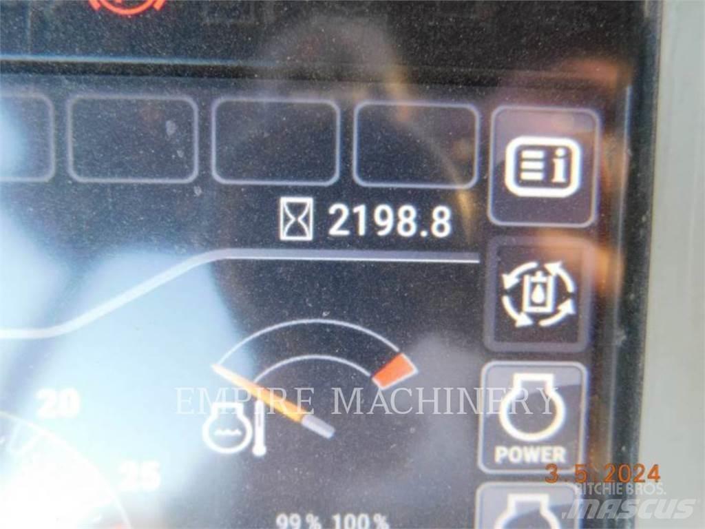 CAT 450-074EOP 反铲装载机