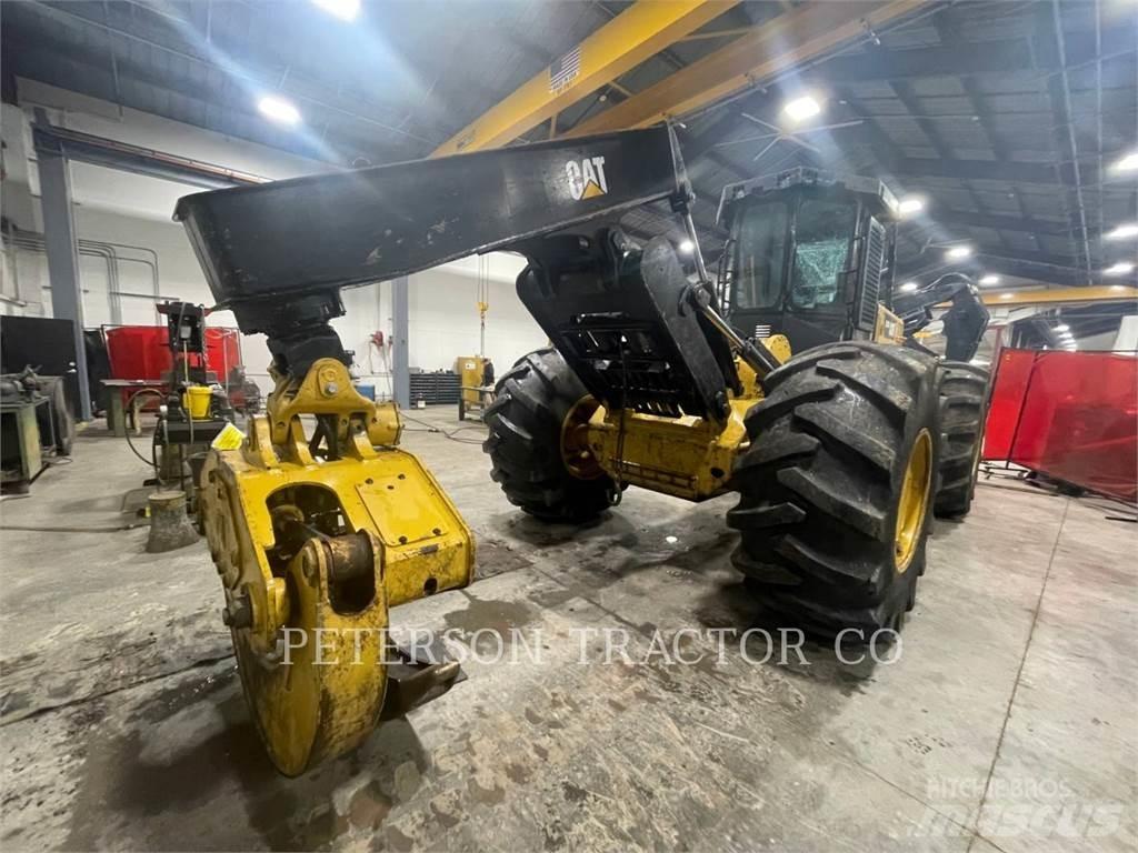 CAT 525D 粉碎机
