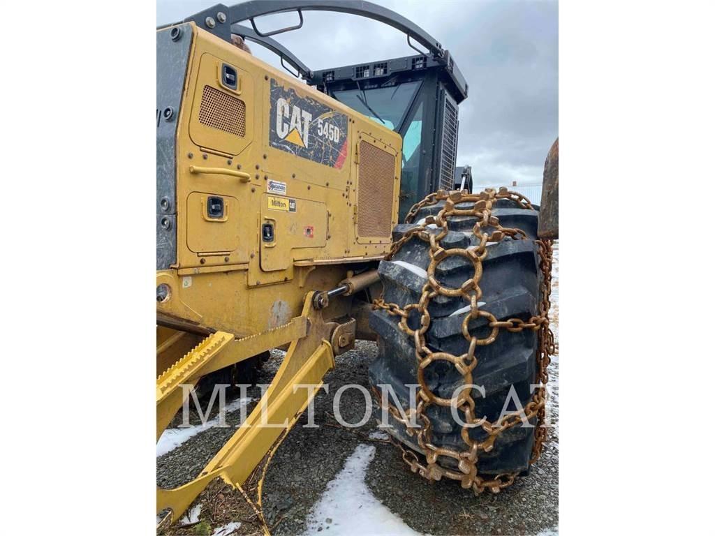 CAT 545D 粉碎机