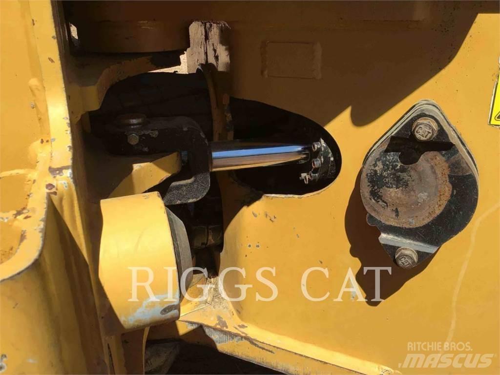 CAT 563C 伐木机