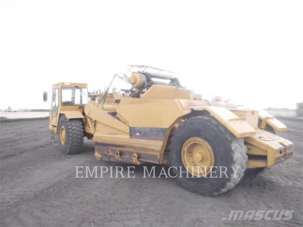CAT 613C 铲运机