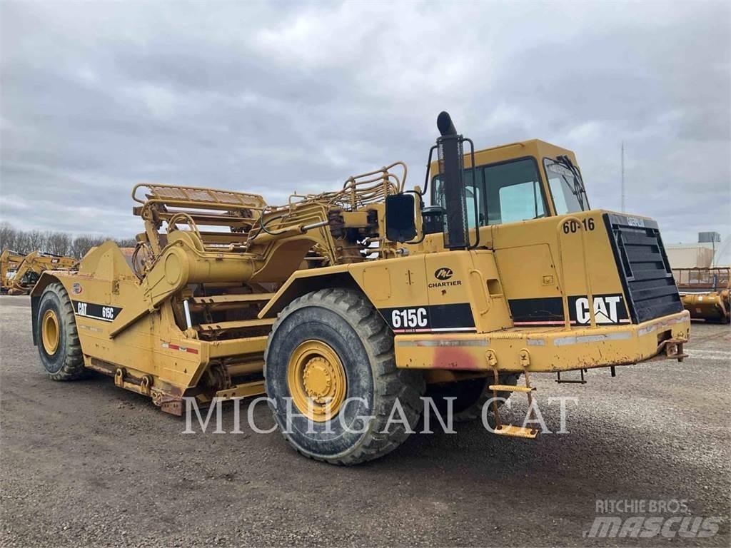 CAT 615CII A 铲运机