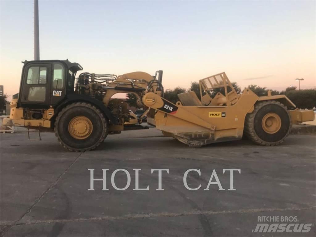 CAT 621K 铲运机