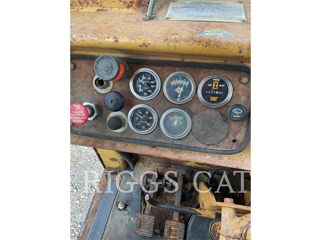 CAT 623B 铲运机