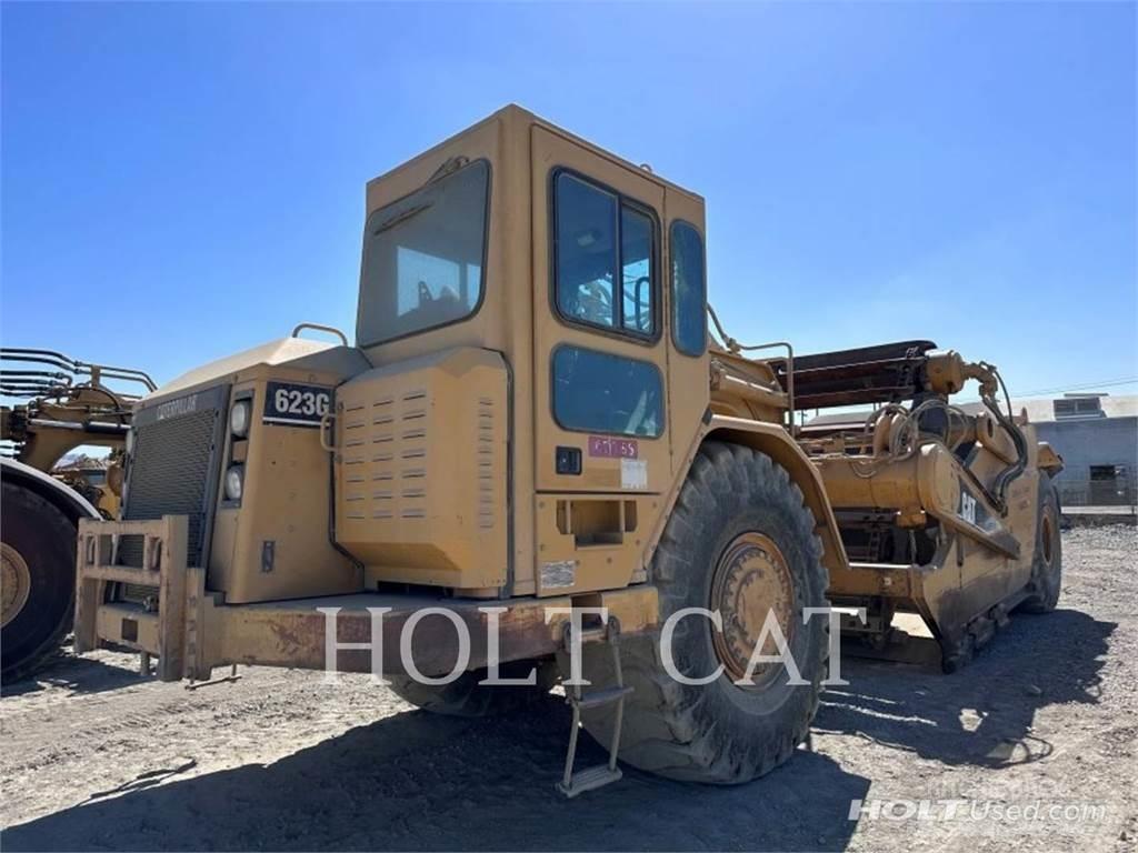 CAT 623G 铲运机