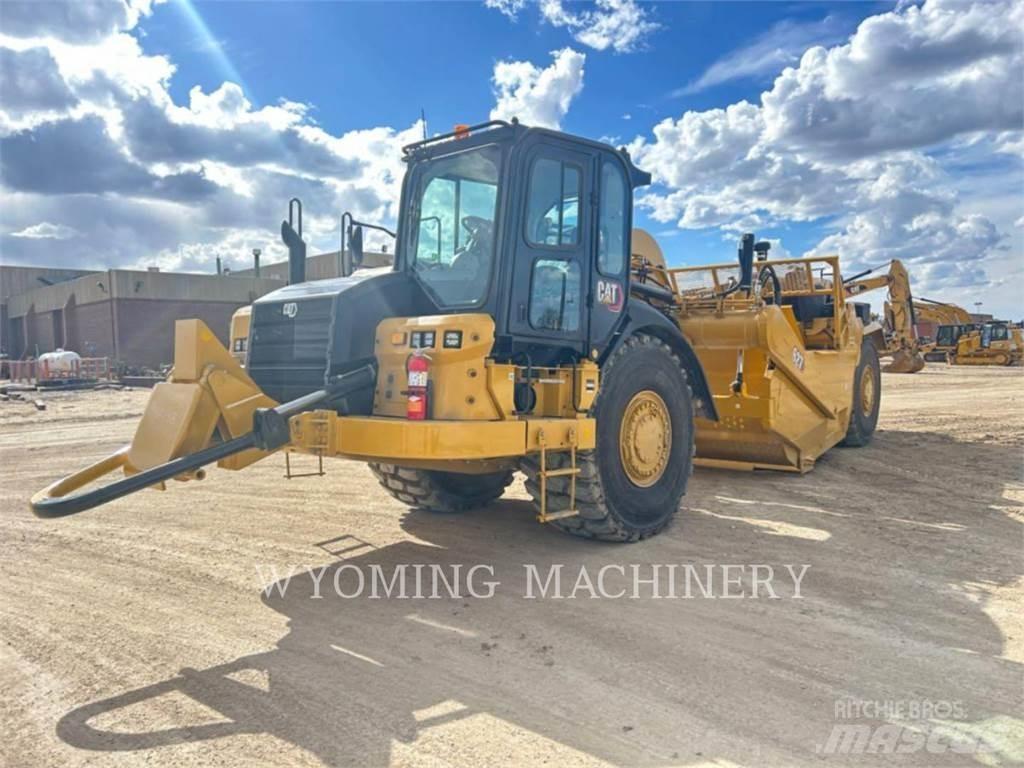 CAT 627 铲运机