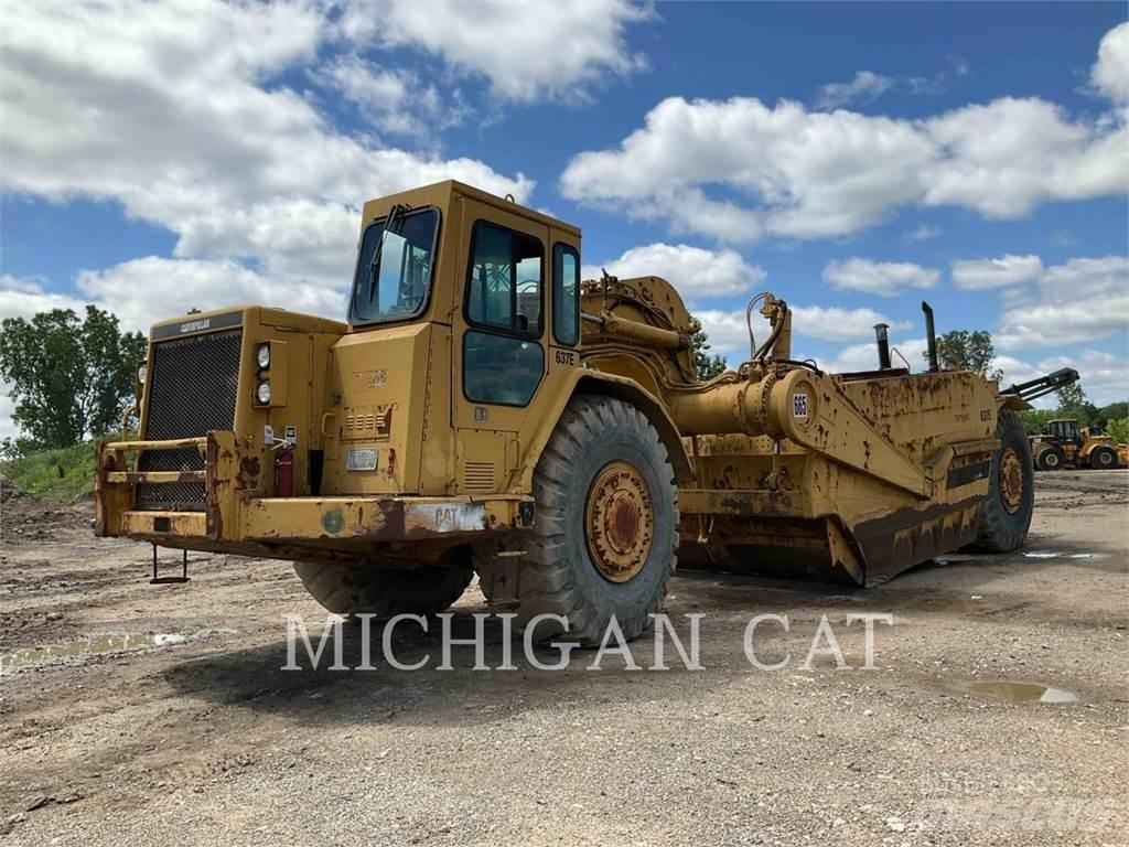CAT 637E 铲运机