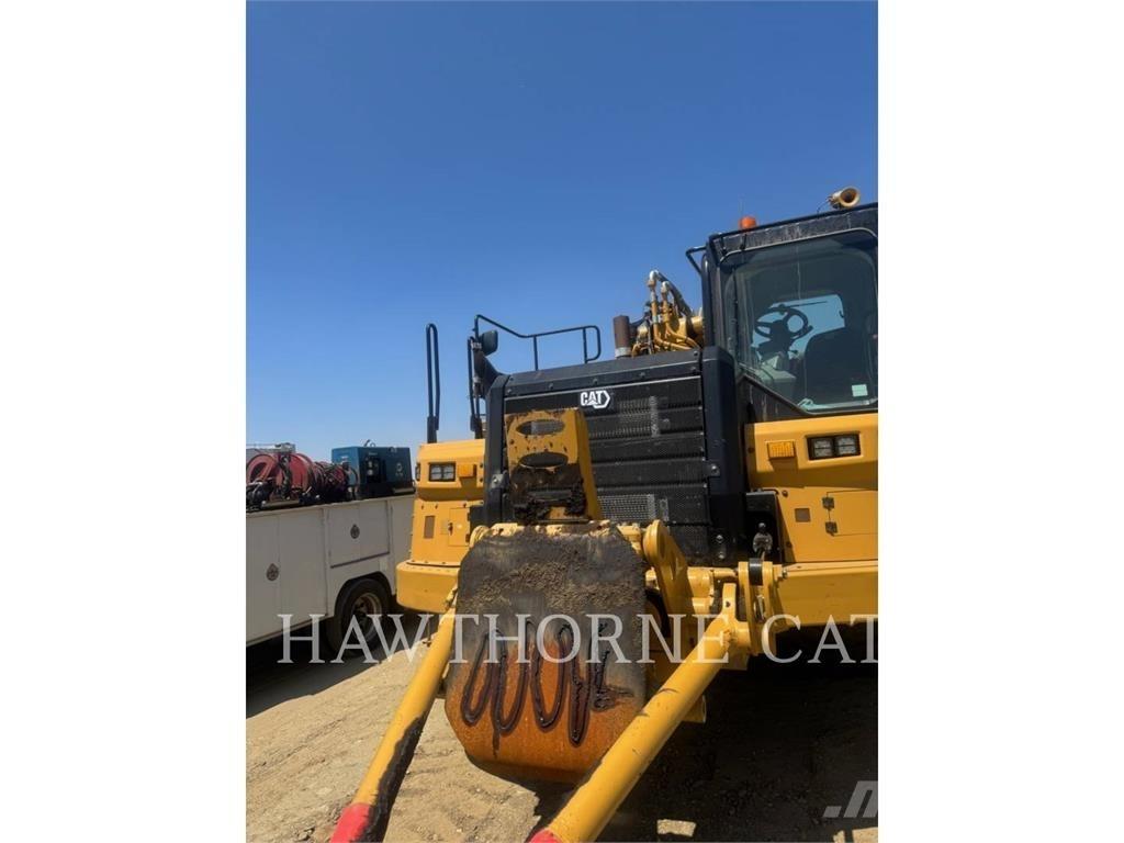 CAT 657 铲运机