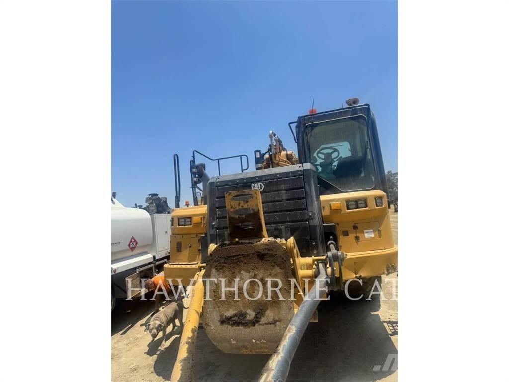 CAT 657 铲运机