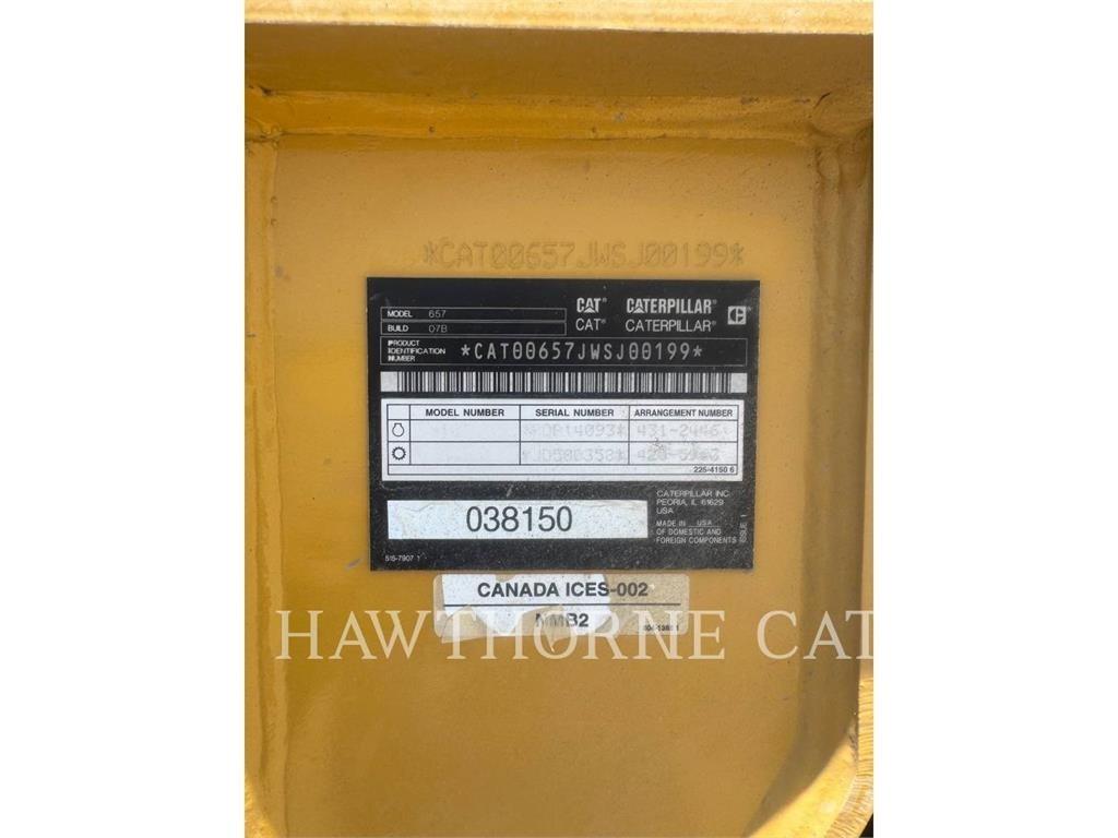 CAT 657 铲运机