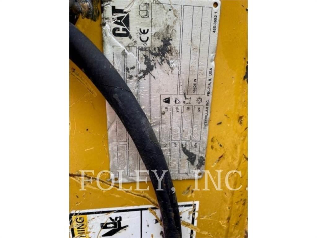 CAT 72 TILT BUCKET 挖斗
