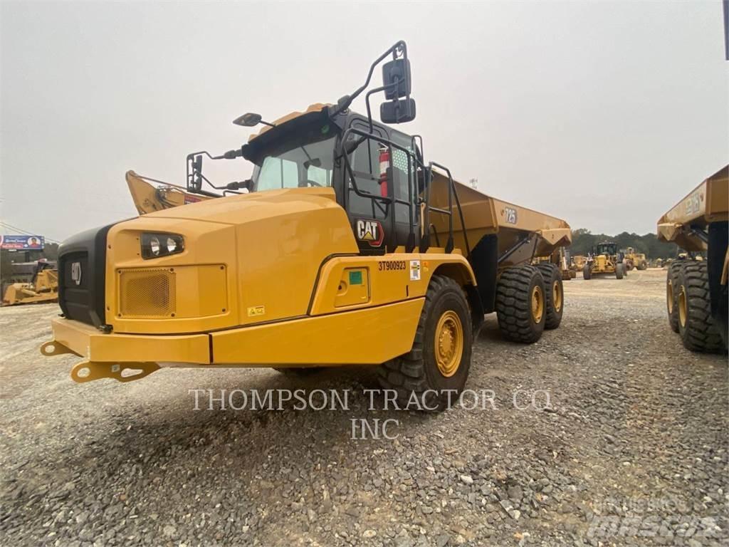 CAT 725 铰接式自卸车