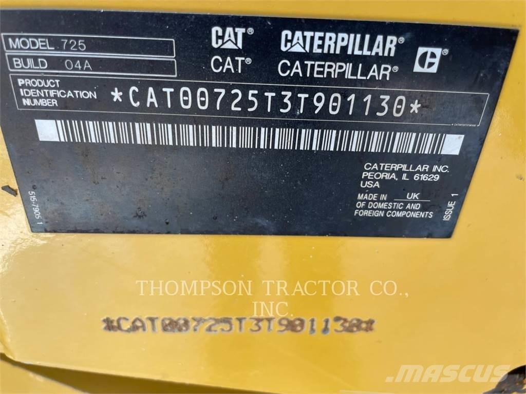 CAT 725 铰接式自卸车