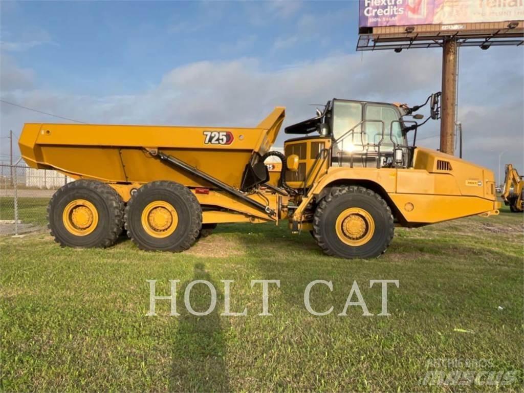 CAT 725 铰接式自卸车