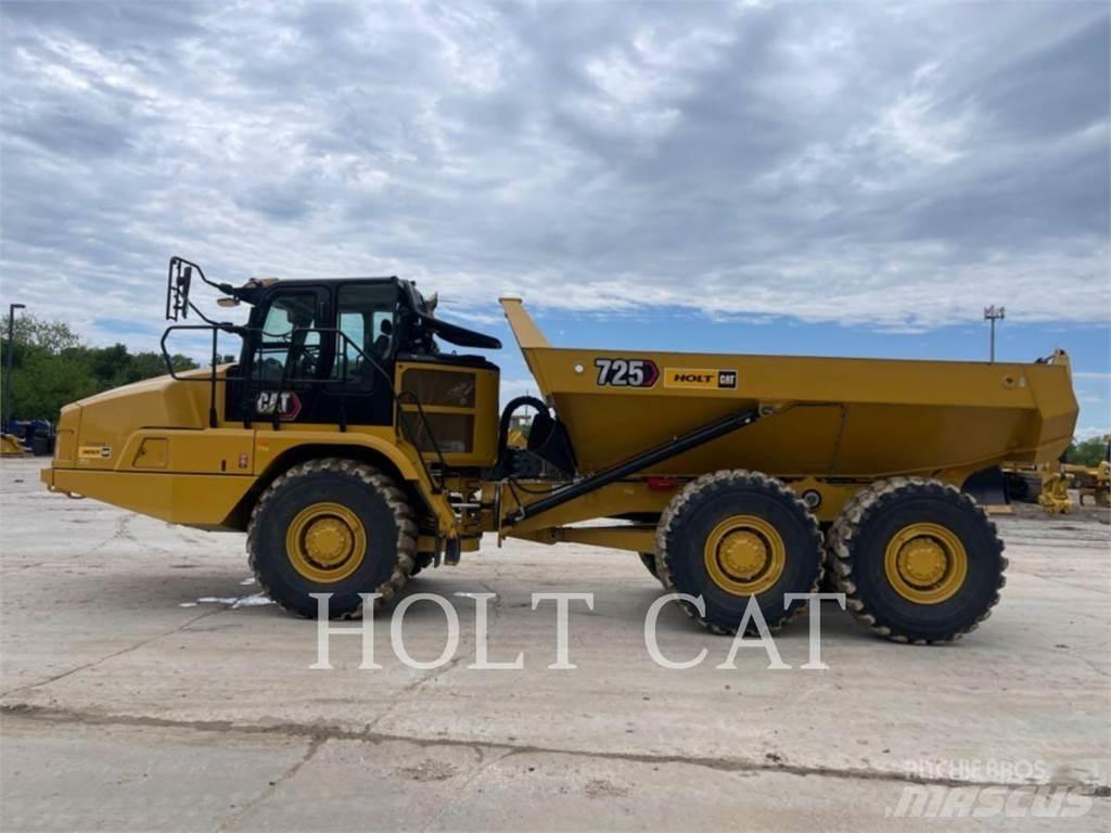 CAT 725 铰接式自卸车