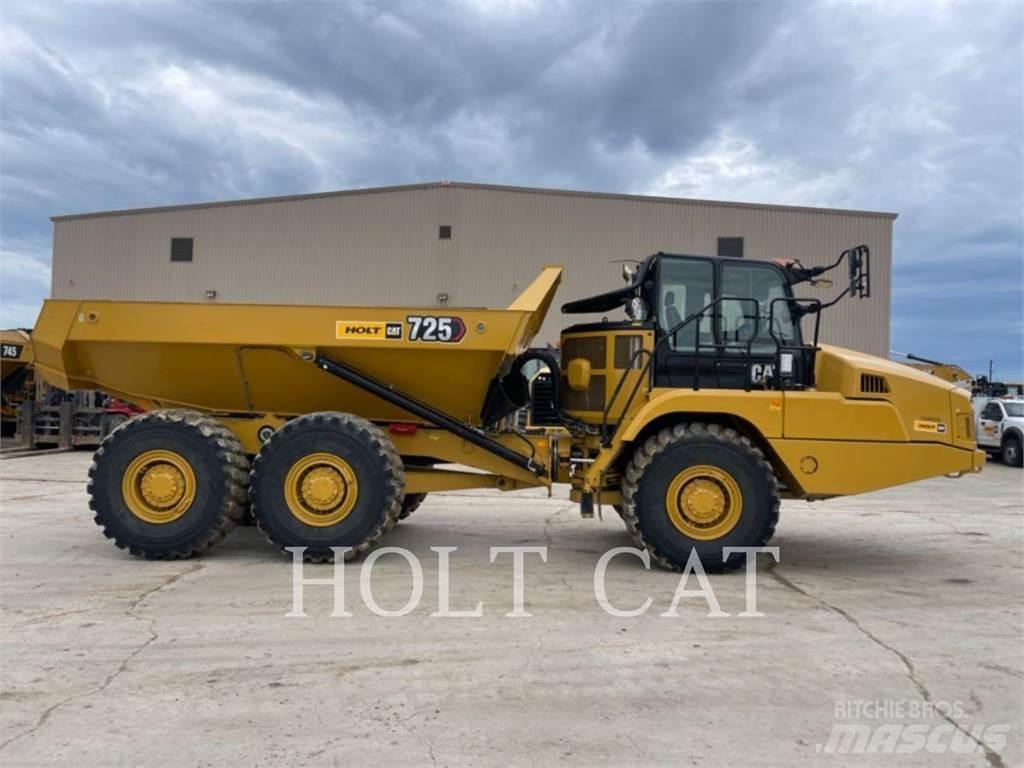 CAT 725 铰接式自卸车