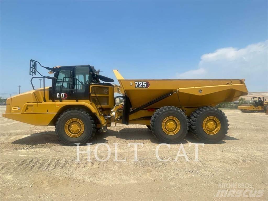CAT 725 铰接式自卸车