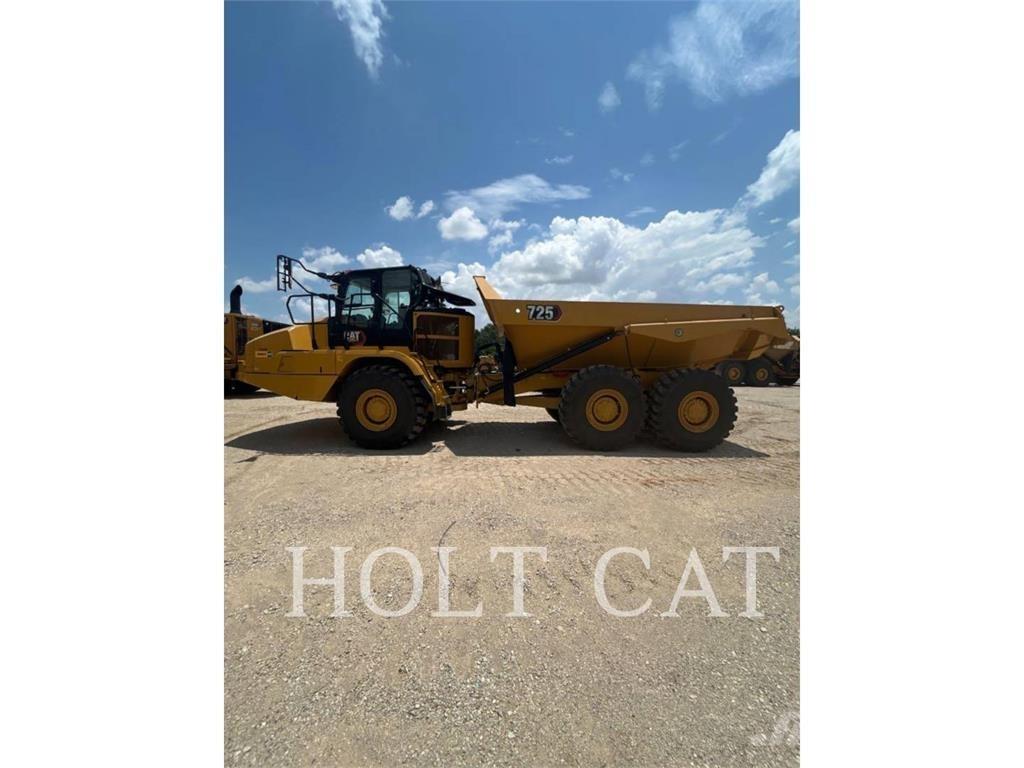 CAT 725 铰接式自卸车
