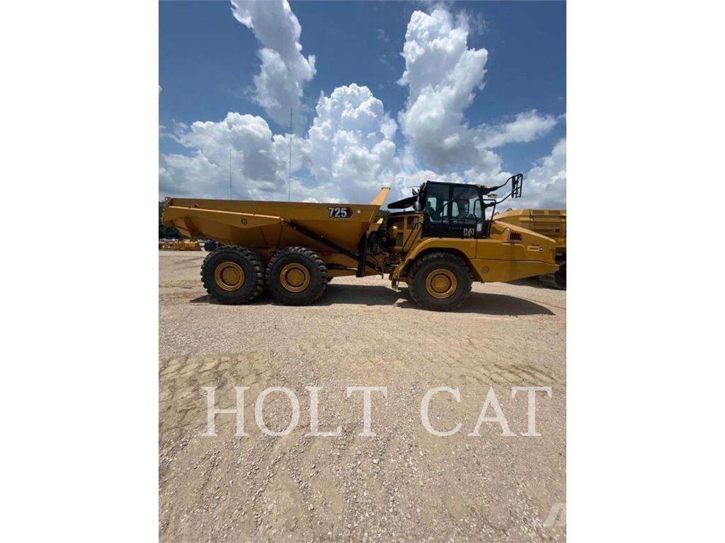 CAT 725 铰接式自卸车