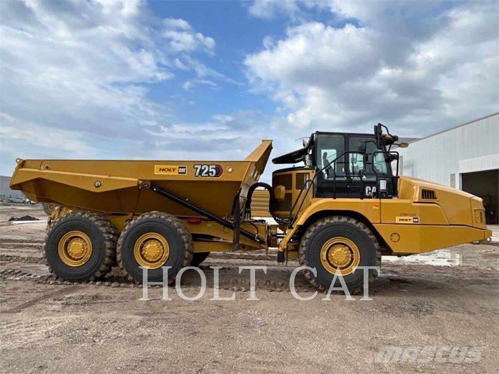 CAT 725 铰接式自卸车