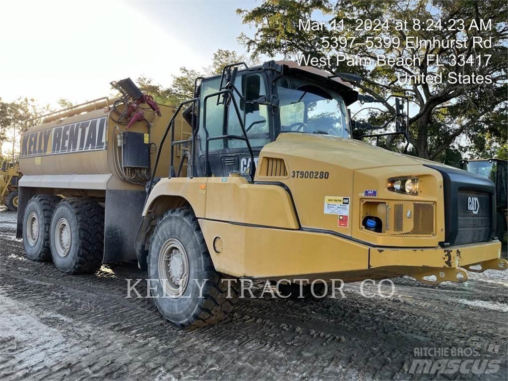 CAT 725 铰接式自卸车